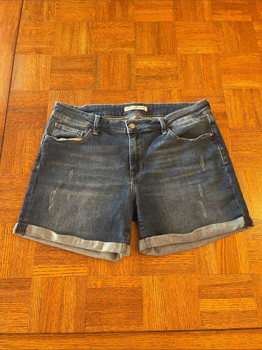 Mavi Blue Jean Shorts with Rolled Hems and Distressed Details size 32